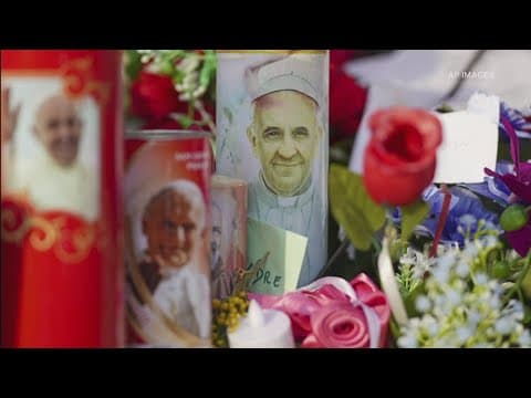 Pope Francis suffers new breathing crises, is back on noninvasive ventilation, Vatican says