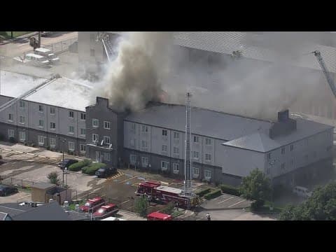 Hotel catches fire in west Houston