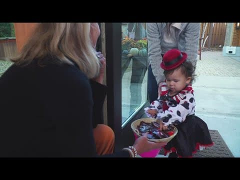 Trick-or-treaters visit KARE 11 Saturday!