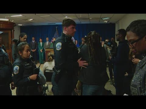 Mother of Karon Hylton-Brown confronts Mayor Bowser during budget press conference