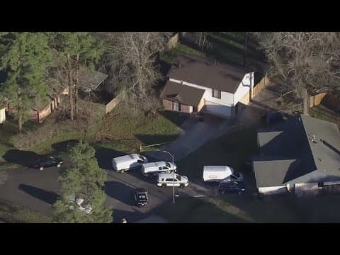 Man killed girlfriend, locked body in room before driving to Louisiana where he killed himself, HPD