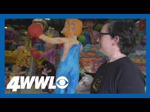 Sneak peek in Le Krewe d'Etat parade den