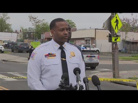 4 shot, including a teenager, in Northeast DC