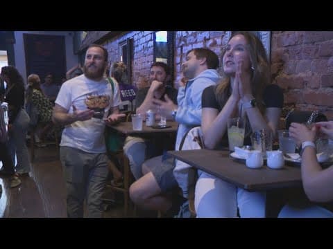Ravens fans flock to Adams Morgan bar for their NFL kickoff against the Chiefs