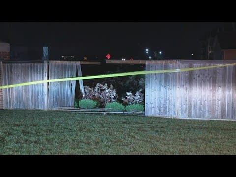 Sheriff: 2 teen girls flee from traffic stop, crash stolen vehicle into fence at west Columbus apart