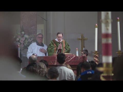 Houston's faith community unites in prayer as Pope Francis battles complex lung infection