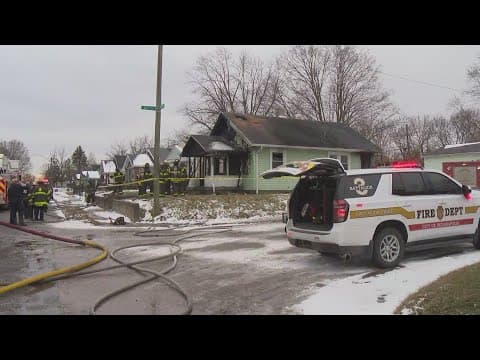 1 killed, 1 seriously injured in near northeast Indy house fire