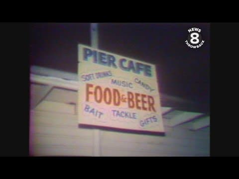 Fire destroys Pier Cafe in Oceanside, California in 1976