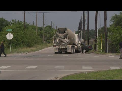 One person killed in crash involving cement truck in Houston's South Side