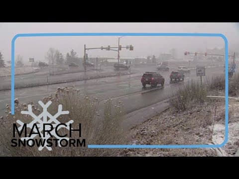 Extended headlines | Snow storm moves into Denver
