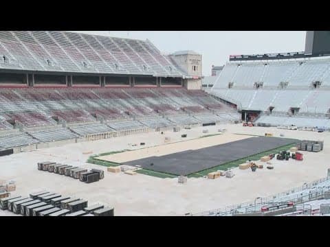 Crews prepare for CBJ game at Ohio Stadium
