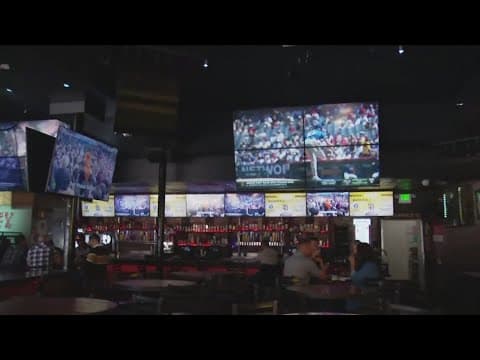 Gaslamp gets ready for San Diego Padres postseason