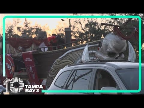 Huge turnout for Bucs swag giveaway as fans get excited for the playoffs