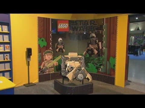 Comic-Con Day Two | CBS 8's Chris Gros visits Lego's Brickbuster