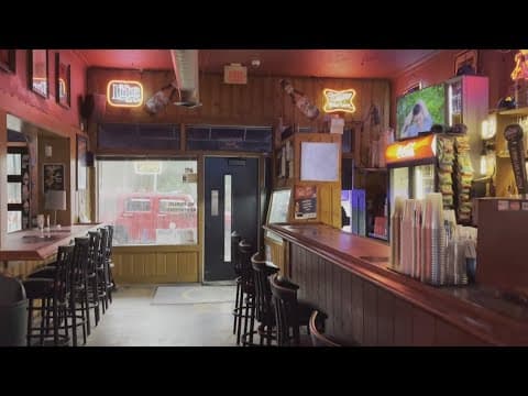 Indiana law ending the ban on 'happy hour' takes effect