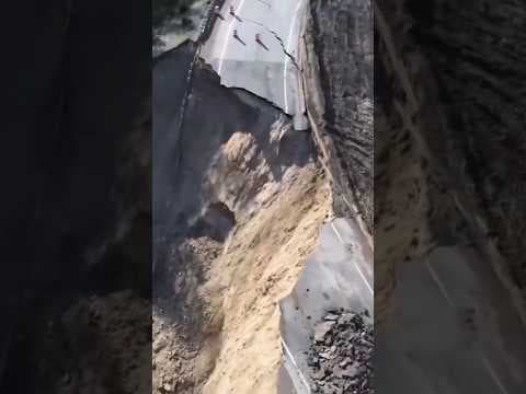 Wyoming Mountain Pass Collapses Near Jackson