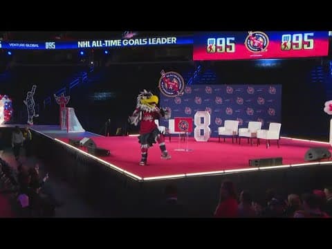 Screech performance at Capital One Arena to celebrate Ovechkin