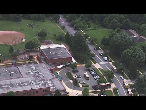 Parents, staff of Richie Park Elementary School in talks to find a new principal after current one i