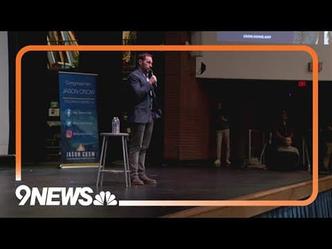 Town hall draws hundreds of voters in CD-6 asking questions