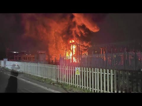London's Heathrow Airport temporarily closes due to electrical substation fire