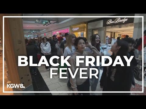 Busy Black Friday at Washington Square