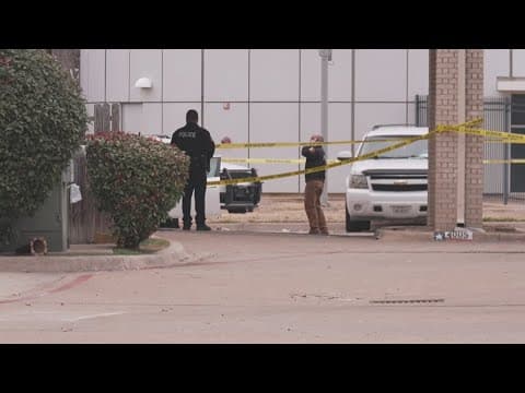 Police officers shoot, injure suspect in Addison, police say
