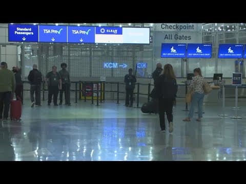 U.S. government shutdown to possibly affect worker pay