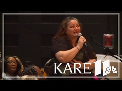 Angry voters pack lawmakers' town halls