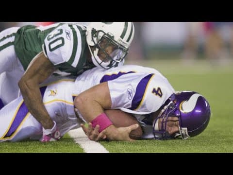 Brett Favre reveals Parkinson's diagnosis, which scientists believe could be caused by head injuries