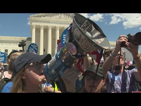 Women's rights, pro-life activists demonstrate outside of Supreme Court