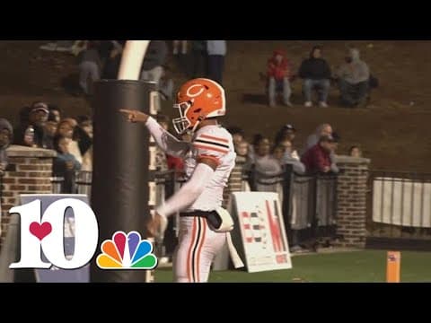 Clinton beats Oak Ridge in close matchup, 24-21