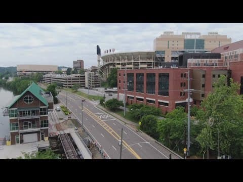 UT board approves $3.7B budget with tuition and fee hikes amid federal funding cuts