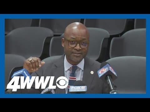 Political leaders respond to halt on criminal trials in New Orleans