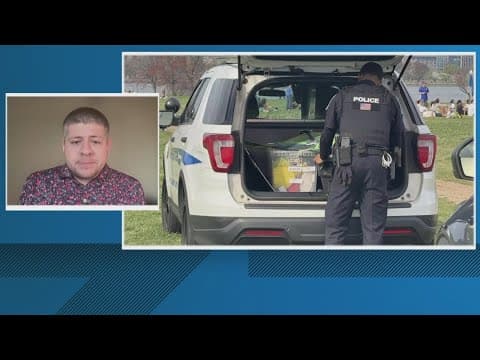 Kite hits United flight while approaching Reagan National Airport, witnesses say