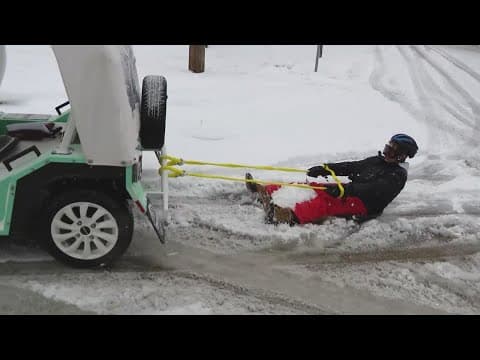 Snow on the Mandeville Lakefront
