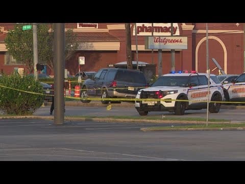 Sheriff: Man killed in shootout with deputies after short chase in north Harris County
