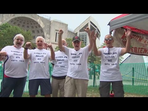 Undefeated 1971 Warren JFK Eagles football team reunites at tailgate before Ohio State game