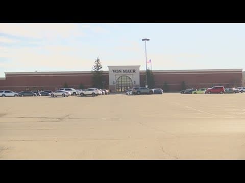 18-, 19-year-olds charged for allegedly bringing machine guns into Castleton Square Mall