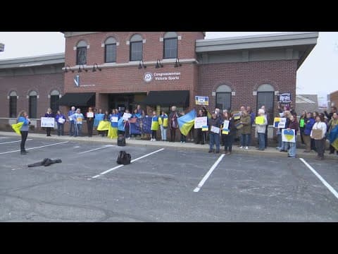 Hoosiers rally in support of Ukraine