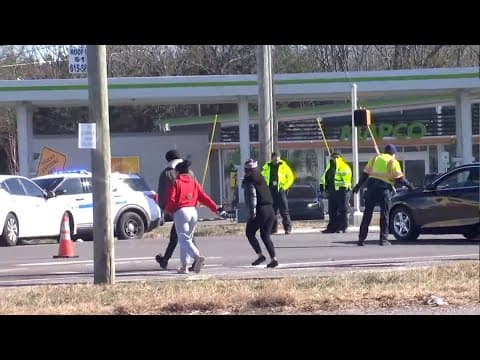 BREAKING: Two students shot at Tennessee high school