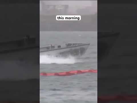 Video shows military plane crashing into San Diego Bay.
