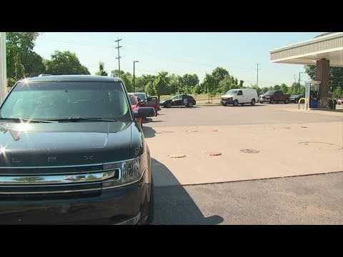 Drivers line up for free gas at Blacklick gas station