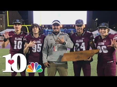Vamos Vols! Alcoa High School teacher narrates Vols games in Spanish