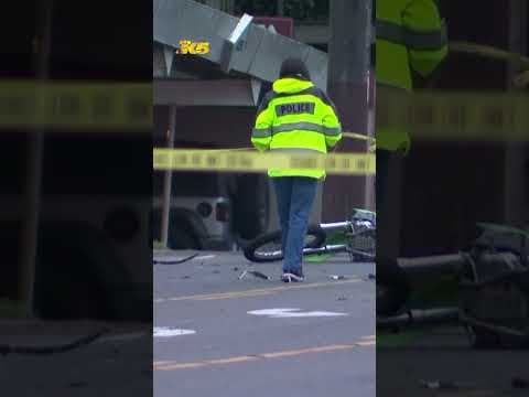Motorcyclist pronounced dead at scene of Queen Anne crash #news #seattle