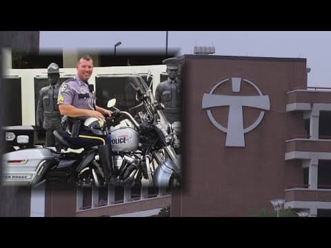 Baton Rouge police officer injured in 'targeted attack', authorities say