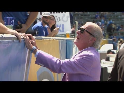 Tributes pour in for Colts owner Jim Irsay following his death