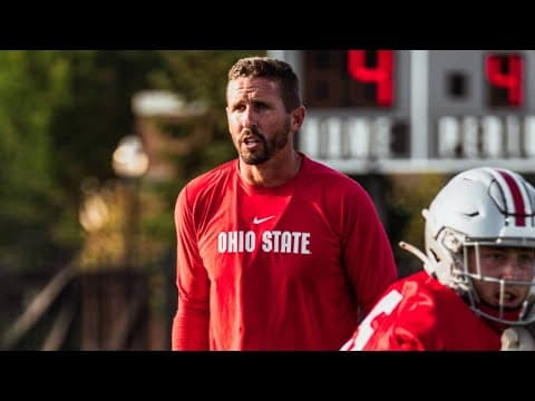 Ohio State to make 2 internal promotions for offensive coaching staff, source says