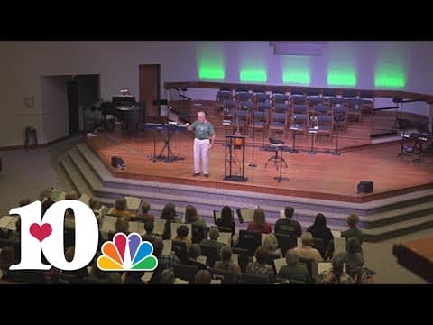 Carter High School Alumni Choir unites to sing teacher’s praises