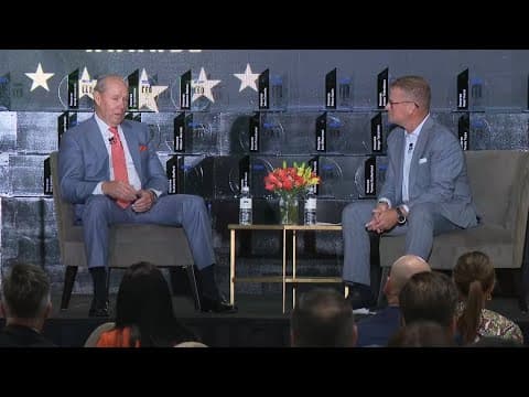 Astros owner Jim Crane presented lifetime achievement award