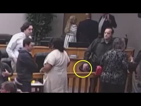 St. Tammany Parish councilman brings gun to meeting